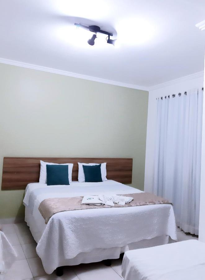 Hotel Cantinho Verde 泰谢拉迪弗雷塔斯 外观 照片
