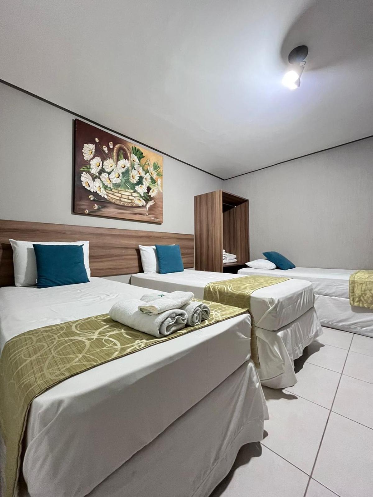 Hotel Cantinho Verde 泰谢拉迪弗雷塔斯 外观 照片