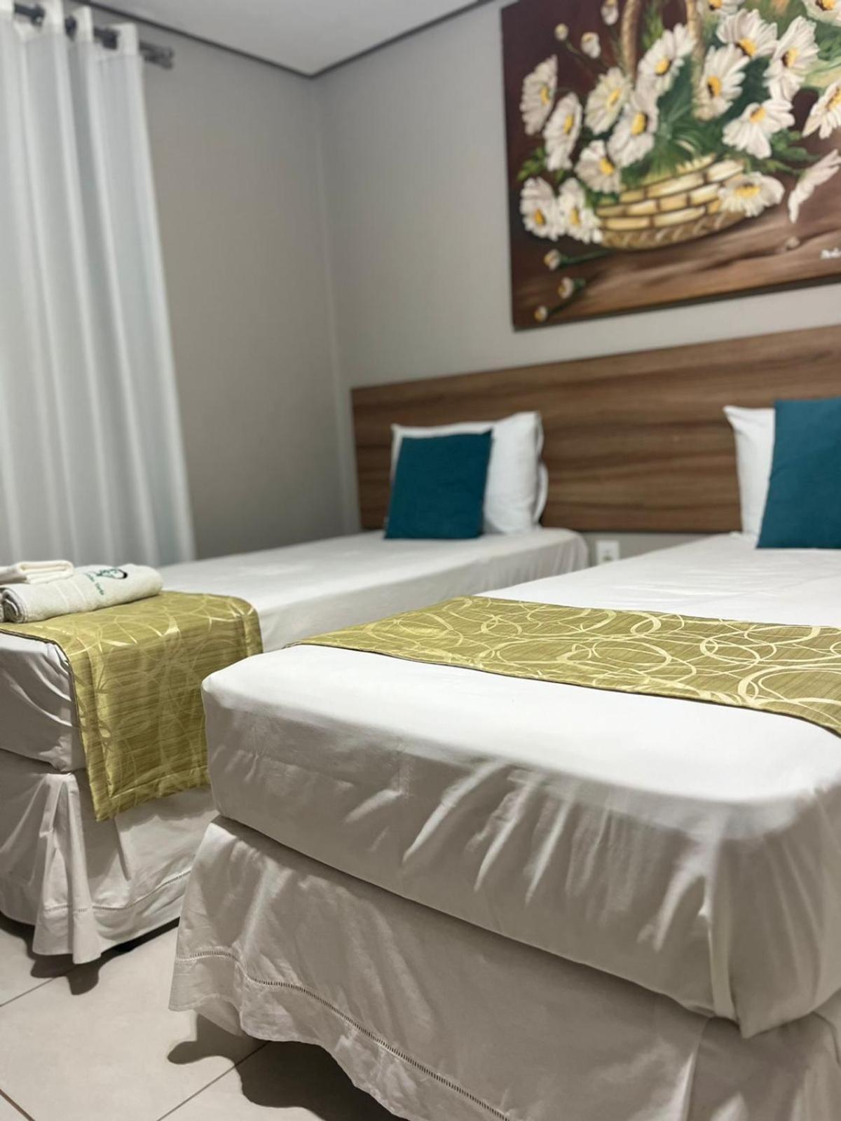 Hotel Cantinho Verde 泰谢拉迪弗雷塔斯 客房 照片